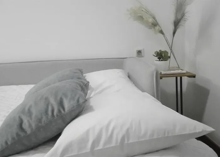 New Cozy Chic Apt-Ryfete Luxury Living